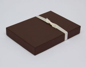 8x10 Mocha Boutique Box